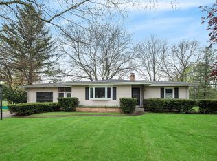 195 Burgess Dr, Galesburg, MI 49053