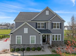 7442 Broxton Ln, Galena, OH 43021