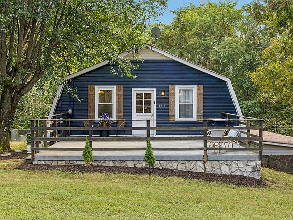 4th image of 398 Frontier Ln