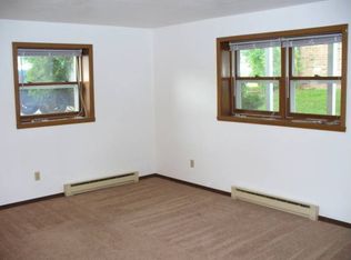 2940 W 4th St APT 6, Appleton, WI 54914