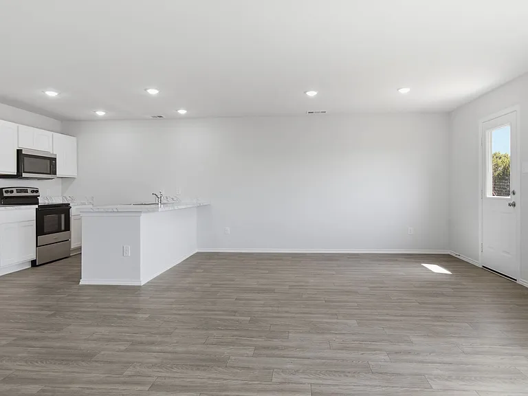342 Azalea Trl — Photo 15