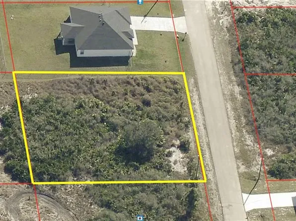 6008 June AVE N, LEHIGH ACRES, FL 33971