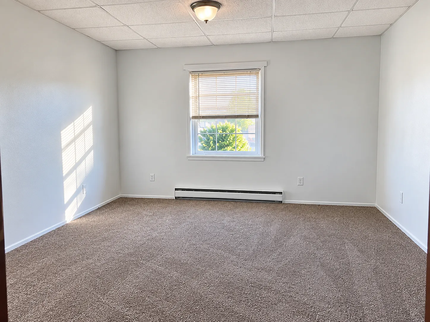 2 bed, 1200 sqft, $1,195 — Photo 4