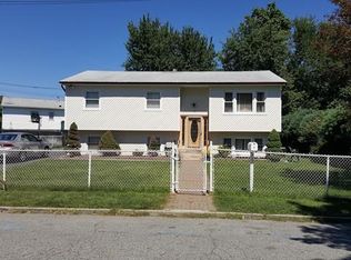 3 Wood St, Spring Valley, NY 10977