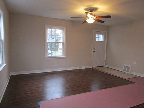 2nd image of 215 N Garfield Ave