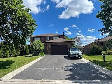 15 Enzo Cres — Photo 2