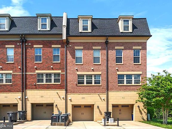 2nd image of 820 Fair Winds Way #285
