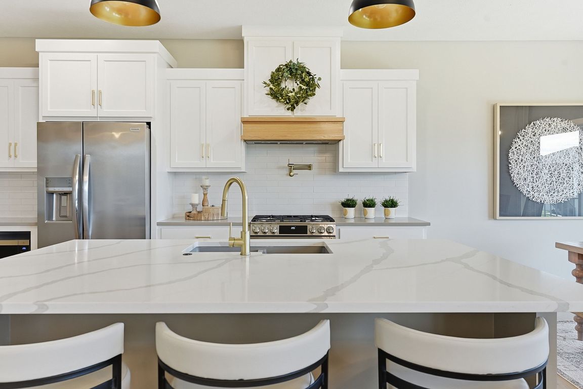 next background image