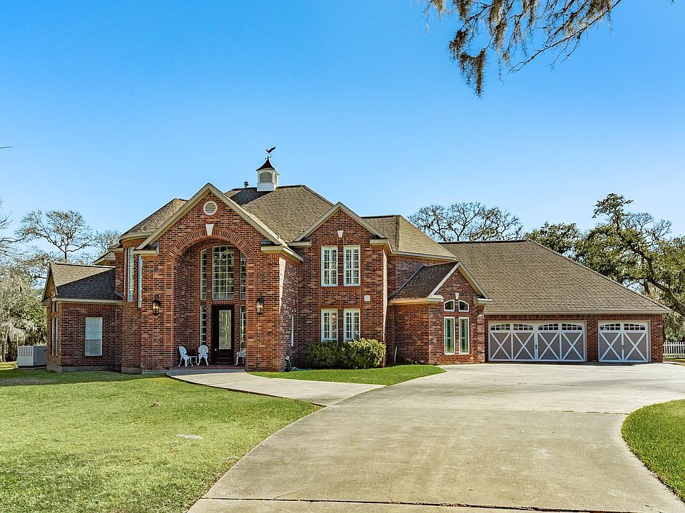 1st image of 692 County Road 605