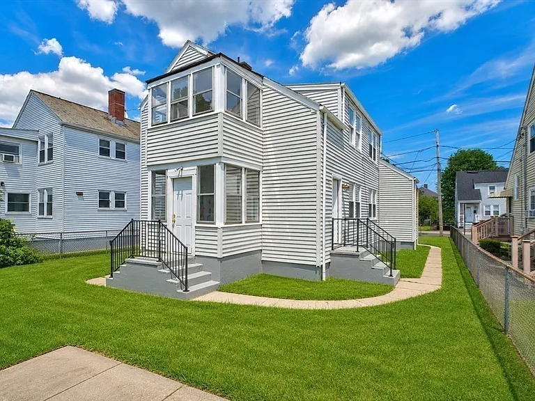 65-67 Lawn Ave #2 — Photo 19