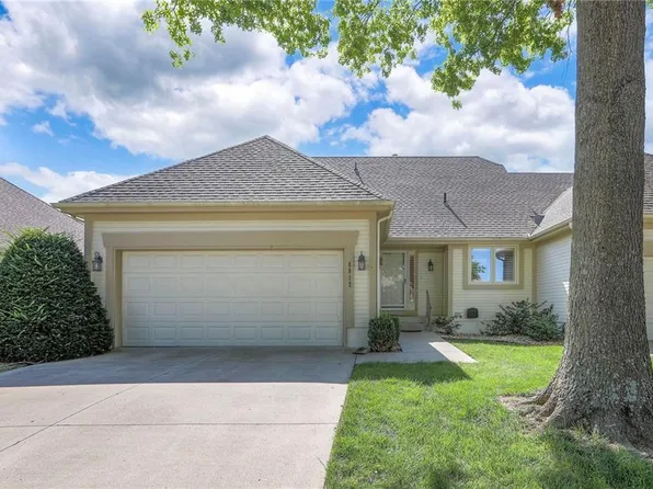 8817 Larson Ave, Kansas City, MO 64138