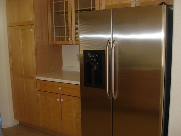 3rd image of 5027 Pasadena Way