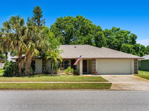 950 Whisperpine Dr, Melbourne, FL 32901