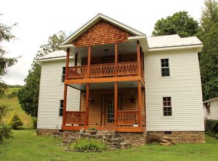 297 Mouth Of Silas Creek Rd, Lansing, NC --