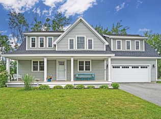 3 Franklin Cir, Cape Elizabeth, ME 04107