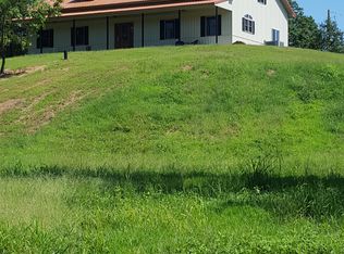 526 Bill Dorris Rd, Clay, KY 42404