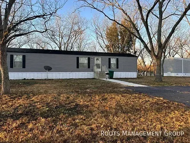 1233 Paul Ln #1233P — Photo 16