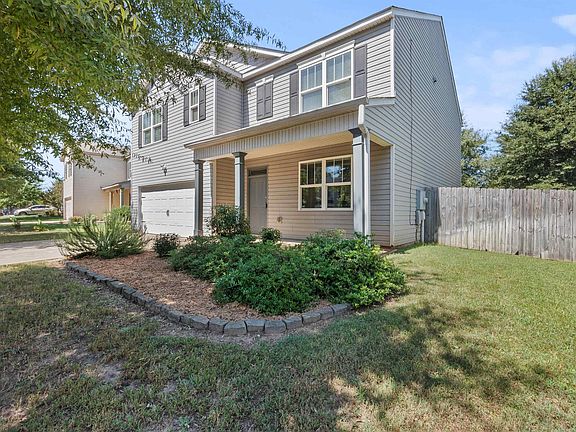 3rd image of 229 Flowing Meadows Dr