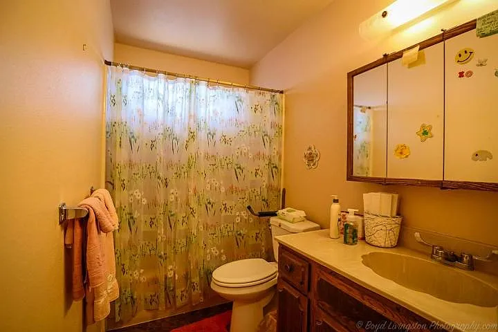 Main Bath