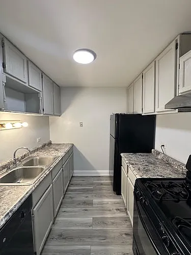 267 Shorewood Dr #2A Photo 1