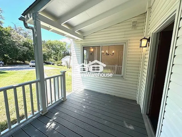 4214 College Ave — Photo 6