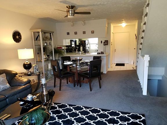 4th image of 2518 Dover Ln