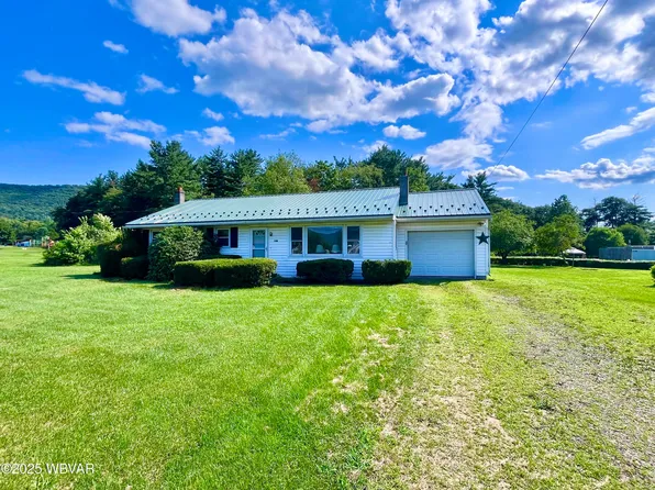 1706 Long Run Rd, Mill Hall, PA 17751