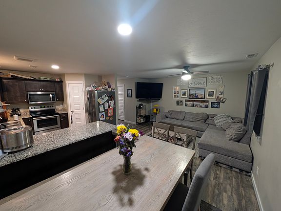 3rd image of 2854 Murwood
