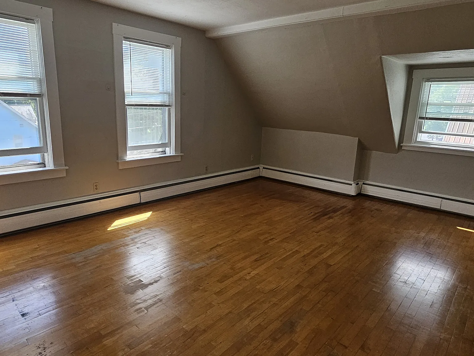 2 bed, $1,500 — Photo 2