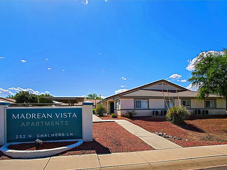 Madrean Vista Apartments, Thatcher, Arizona
