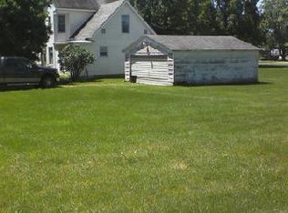 206 N Elm St, Cullom, IL 60929