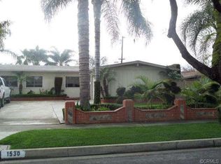 1530 W Cleghorn Way, Santa Ana, CA 92704