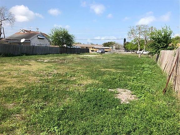 4th image of 6413 McArdle Rd