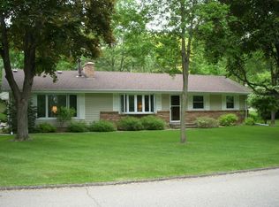 3803 Dartmouth Dr, Minnetonka, MN 55345