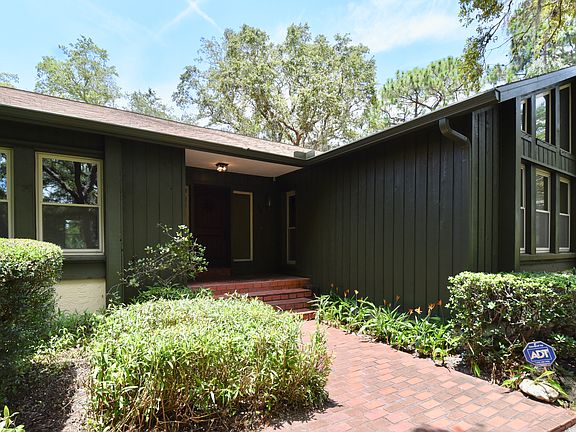 4th image of 30 Eagle Ln