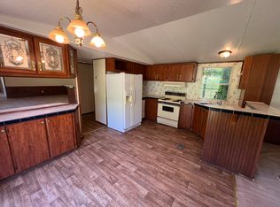324 Woodmarsh Ln, Walhalla, SC 29691