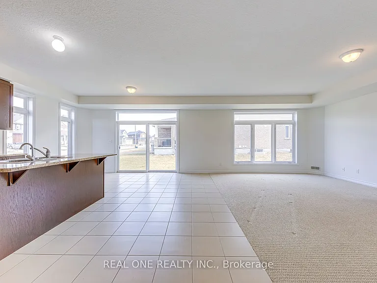 45 Deshane St #A — Photo 10