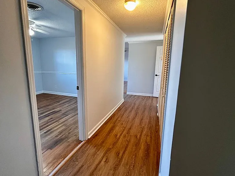 718 Camp Swamp Rd — Photo 28