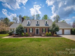 810 Bethel Rd, Morganton, NC 28655
