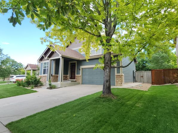2833 Saddle Creek Dr