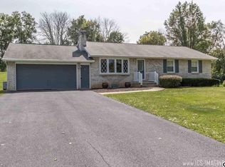 22 Chestnut Dr, Carlisle, PA 17015