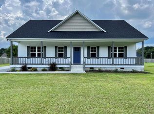 240 Burnside Rd, Fitzgerald, GA 31750