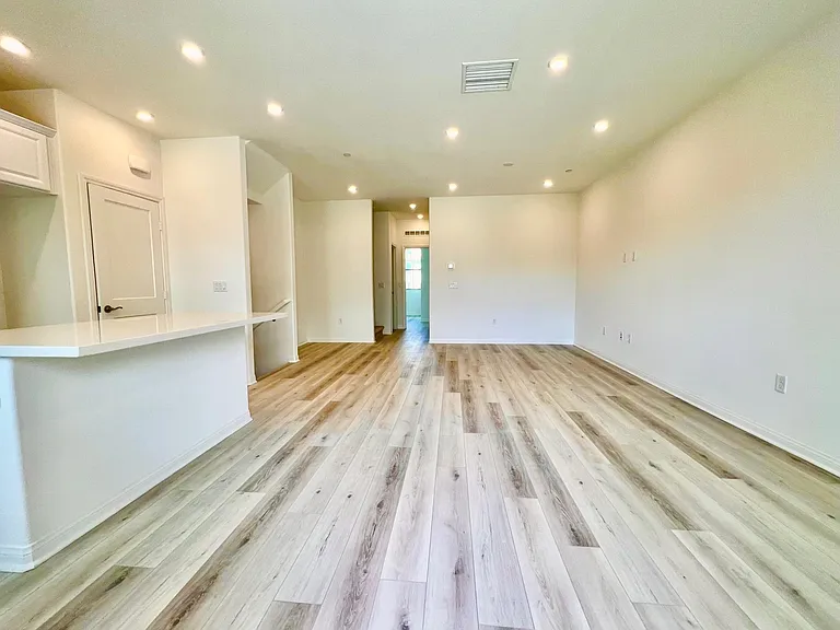 1862 Red Willow Way — Photo 5