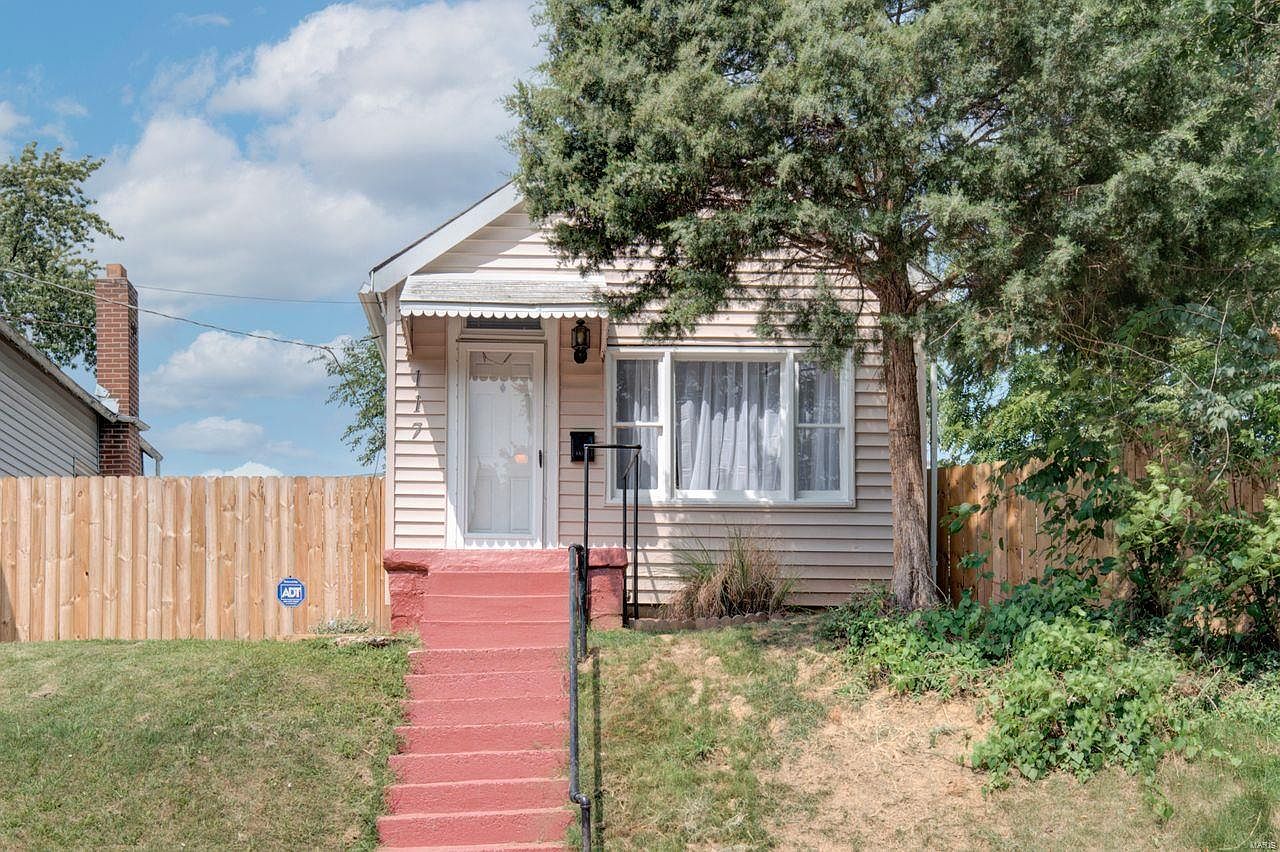 117 Eiler St, Saint Louis, MO 63111 | Zillow