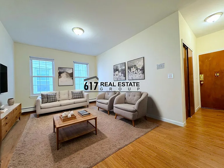 46-3 S Huntington Ave — Photo 5
