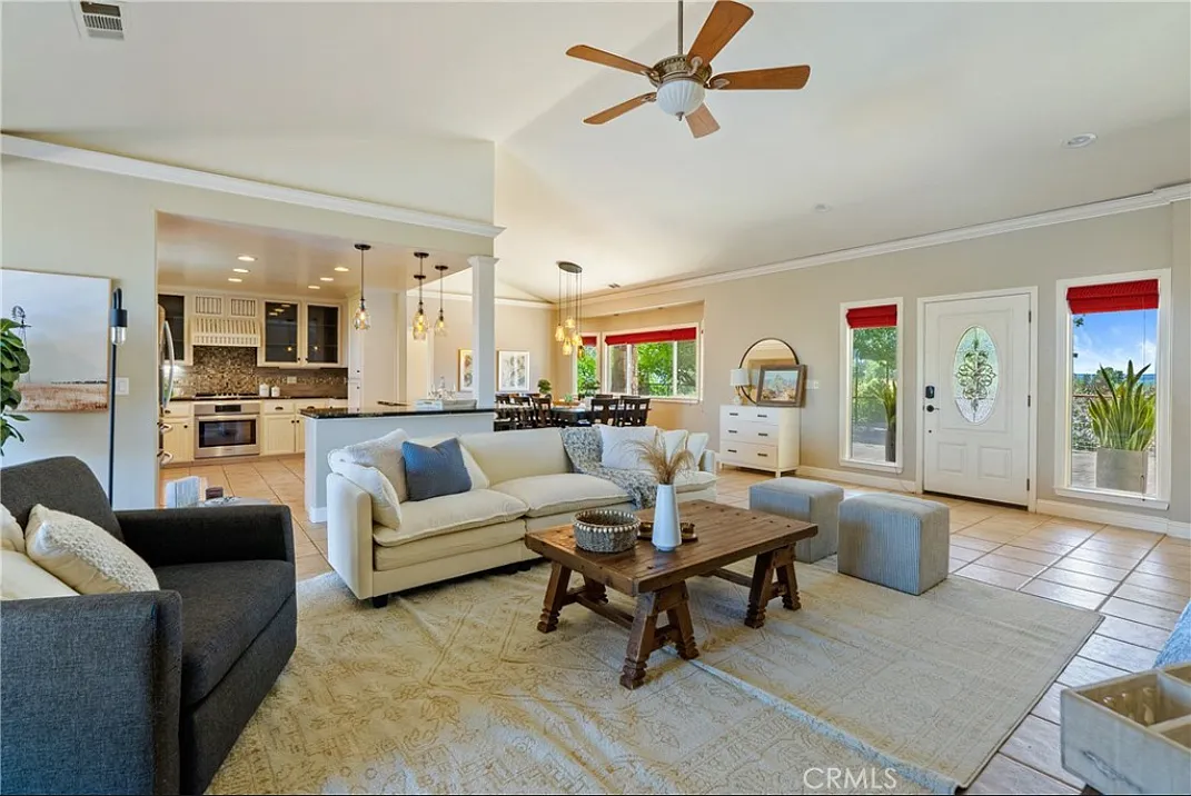 8580 Warren Rd — Photo 4