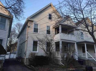 14 Dean Pl #1, Poughkeepsie, NY 12601