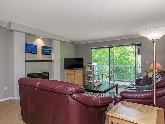 3rd image of 20177 54a Ave #210