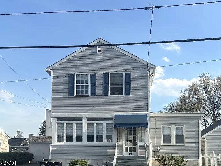 302 Buffalo Ave #1 — Photo 1