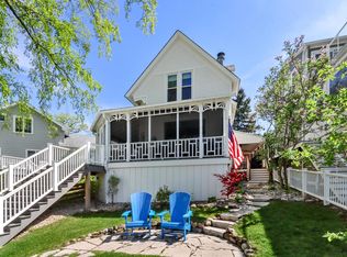 446 Walnut Pl, Fontana, WI 53125